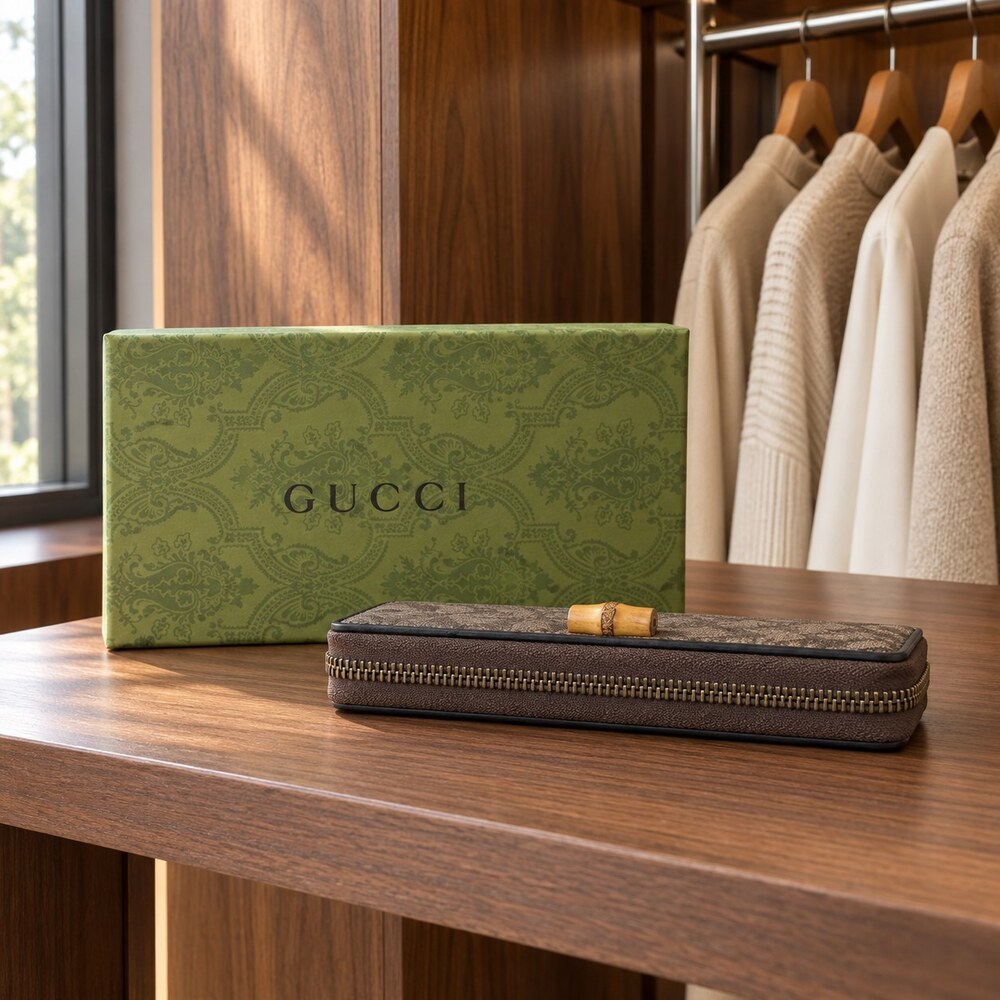 Gucci Bamboo Zip Around Long Wallet - Picture 5 of 6